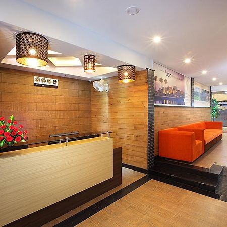 Pgs Inn Kochi Екстер'єр фото