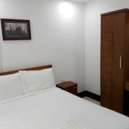 Pgs Inn Kochi Екстер'єр фото