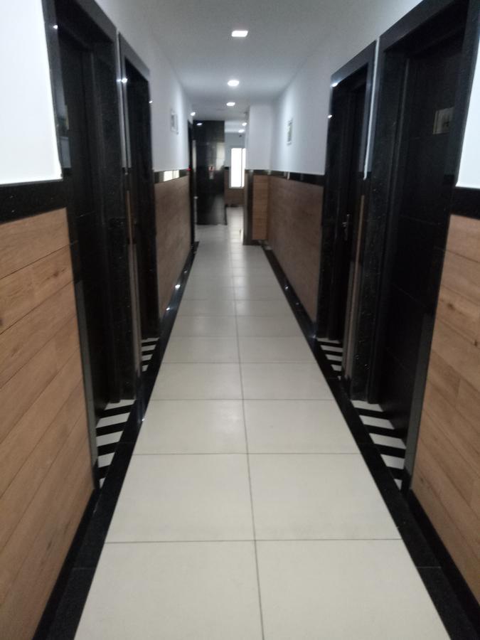 Pgs Inn Kochi Екстер'єр фото