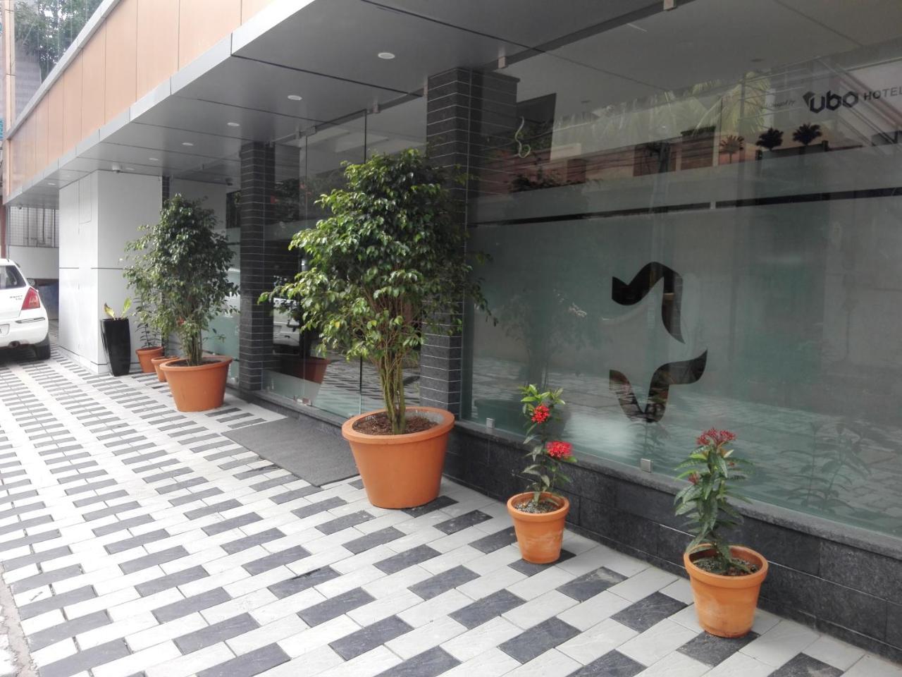 Pgs Inn Kochi Екстер'єр фото